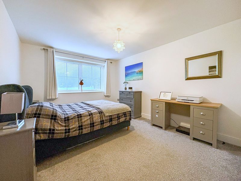 Wycombe Road Saunderton